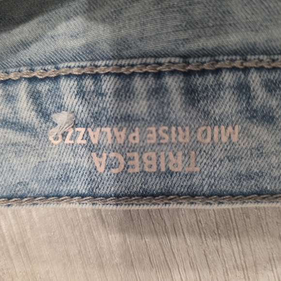 Nicole Miller Light Blue Wide Leg Jeans Size 14 - Picture 3 of 11